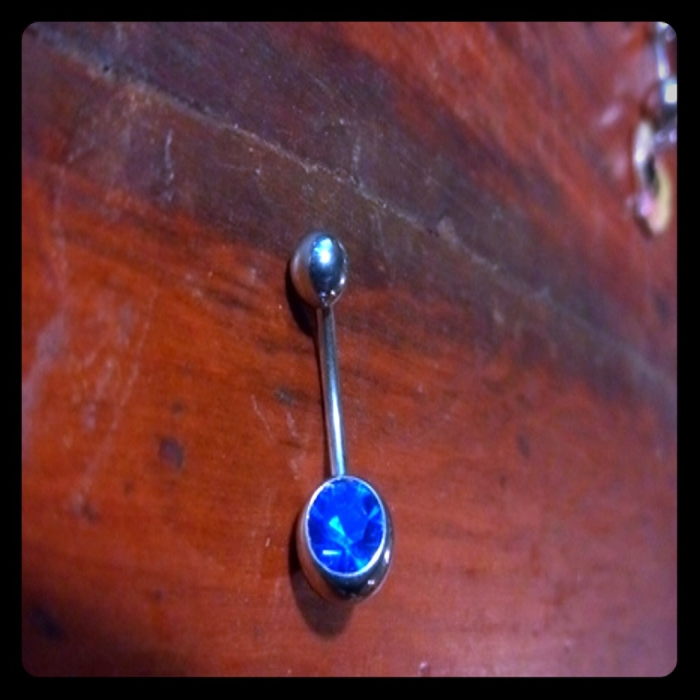 Belly button jewelry